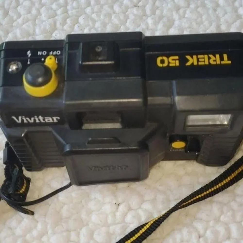 Vivitar Vintage Trek 50 Camera with Strap & Flash‎